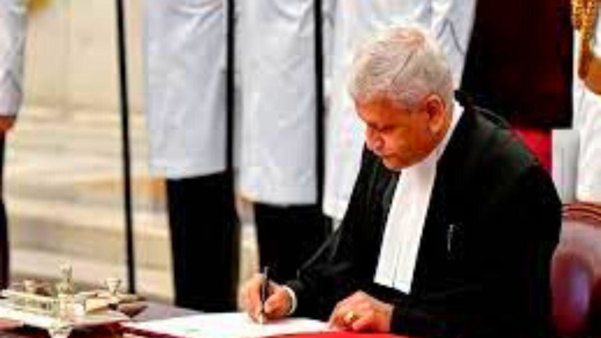 EXPLAINED: New CJI Calls For A Meet To Discuss Backlog. What Is A Full Court Meeting?